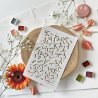 Pochoir - Fond craquelé - Peace and Love | Chou & Flowers