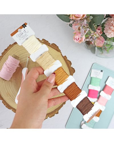 Set de fils à broder - Marron - Stitch it | Lora Bailora