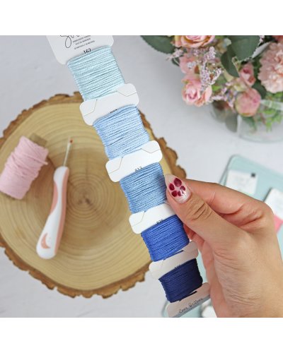 Lora Bailora - Set de fils à broder - Bleu ciel - Stitch it
