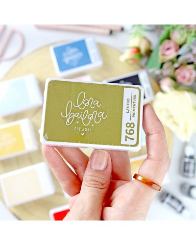 Encre - 768-Latitud | Lora Bailora