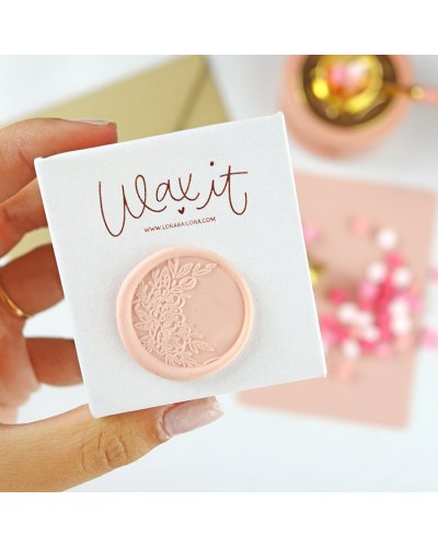 Lora Bailora - Sceau en laiton - Couronne de pivoines - Wax It