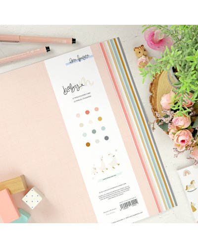 Lora Bailora - Kit papiers 30x30cm Faux-unis - Baby M